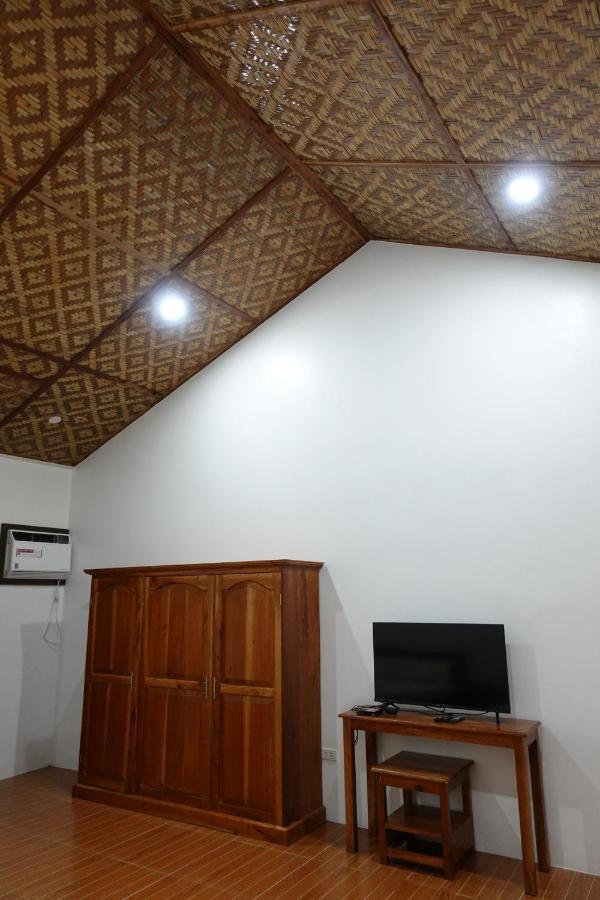 Badi'S Place Moalboal Extérieur photo